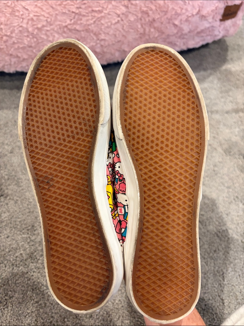 Hello Kitty Vans - Picture 5 of 6
